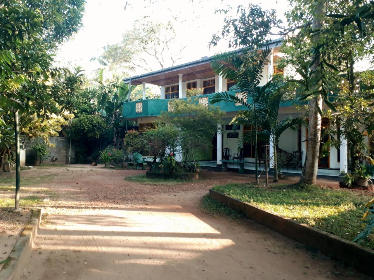 Guesthouse Sunshine Aluthgama Dış mekan fotoğraf